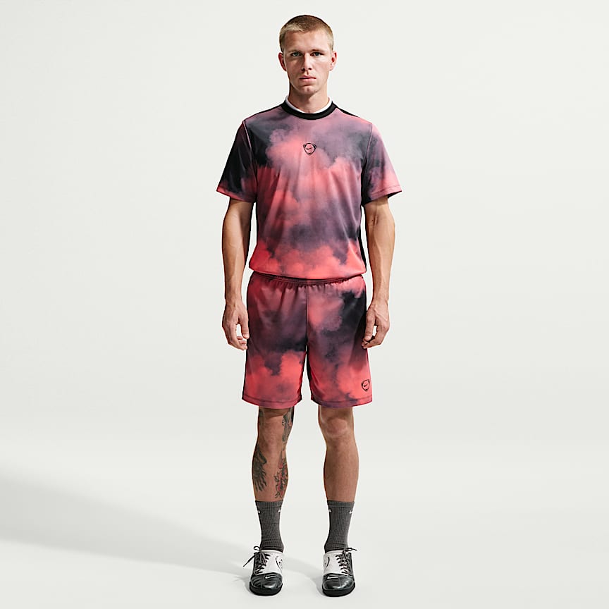 England x Palace Men's Academy Pro Short-Sleeve Soccer Top. Nike.com